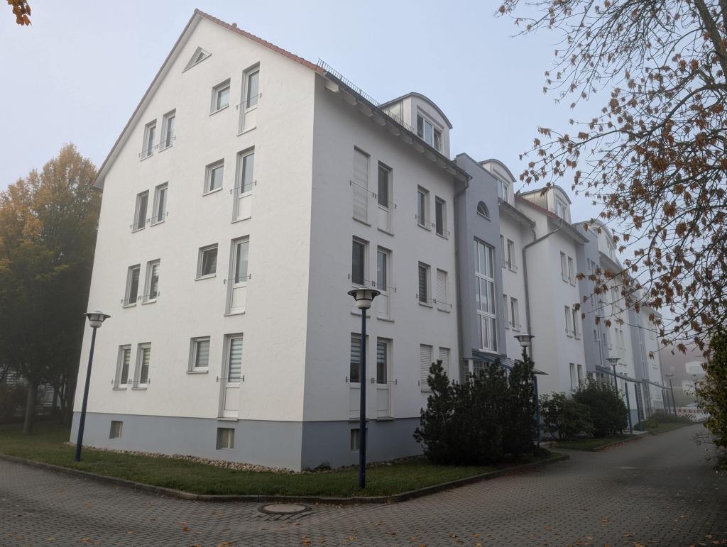 2-Raum-Wohnung mit Einbauküche und Balkon! - Foto 4