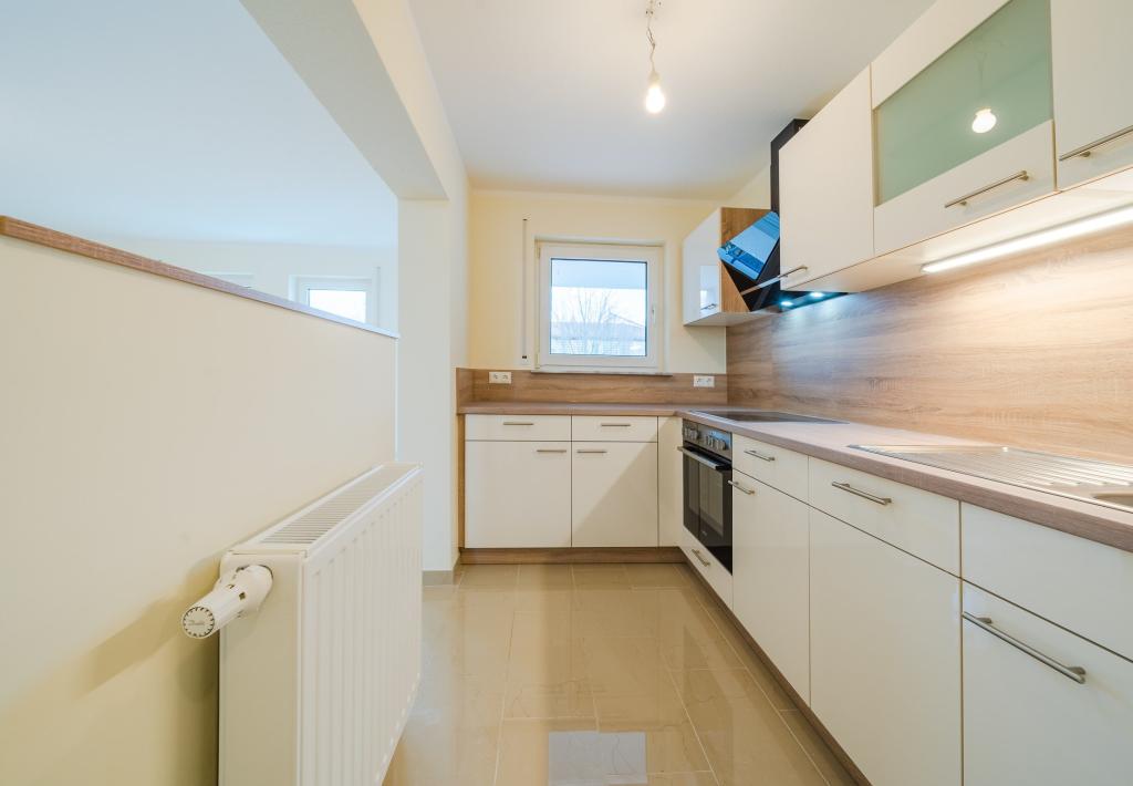 2-Raum-Wohnung mit Einbauküche und Balkon! - Foto 2