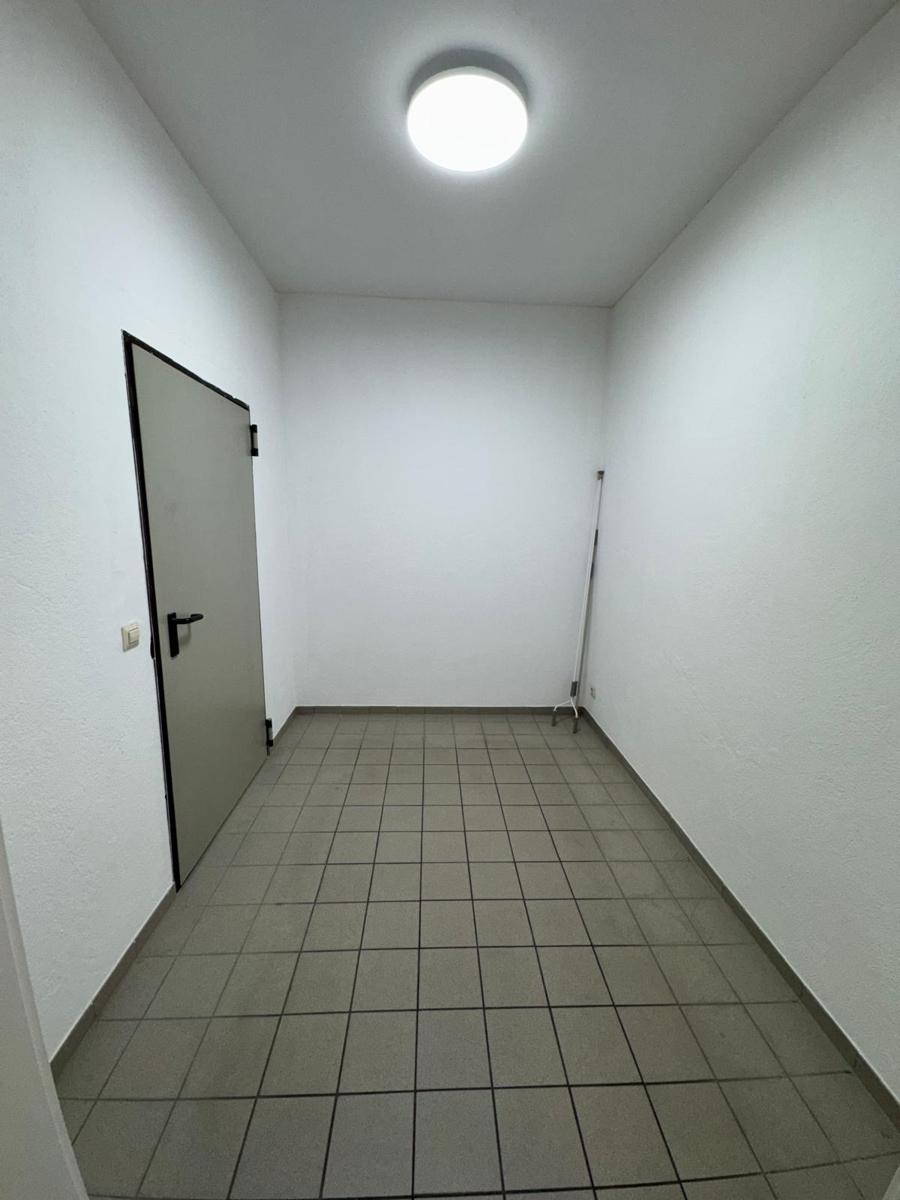 9b22b6cf-0af5-463f-8bdc-48282a52a2dd