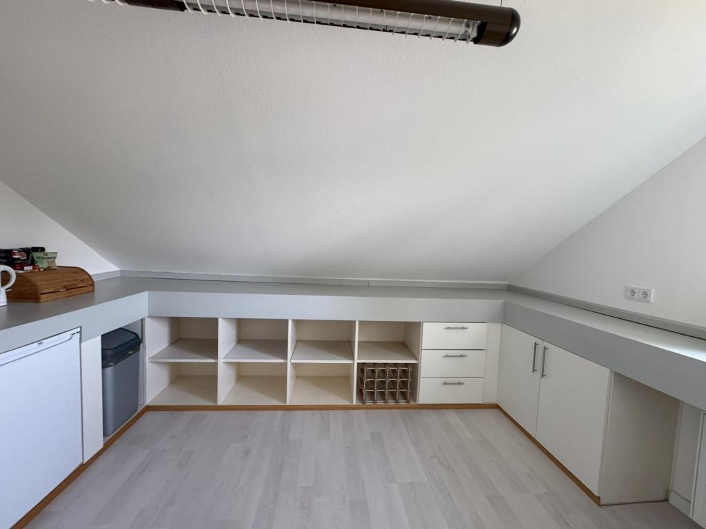 Büro- Kinderzimmer