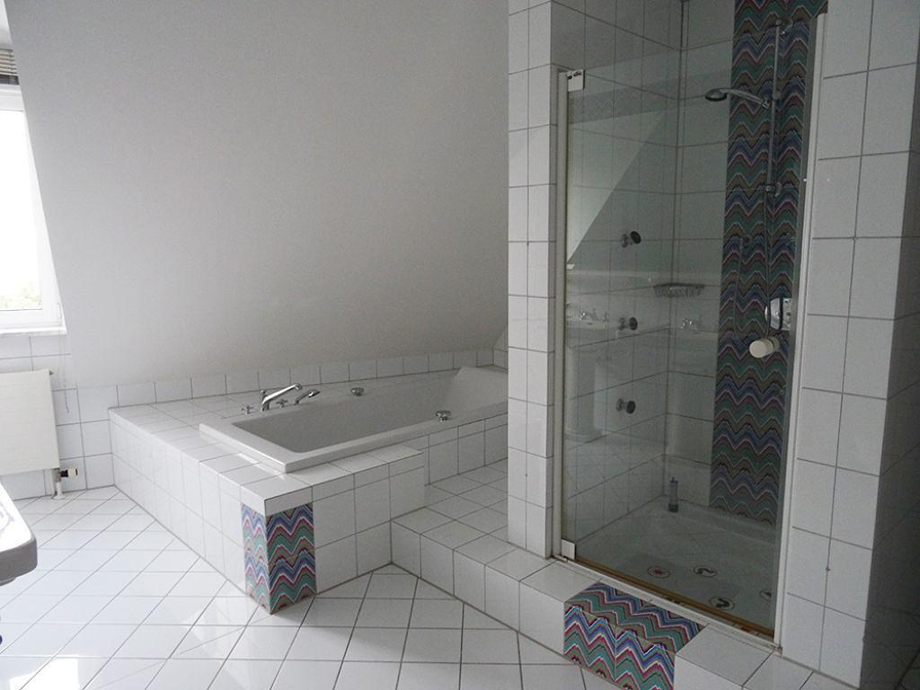 Außergewöhnliche 270 m² Maisonette mit Galerie, Kamin & Balkon – ideal für WG, Firmen oder Wohnen & Arbeiten - Photo 5