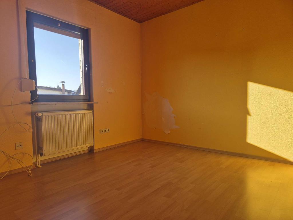 Zimmer Haus hinten