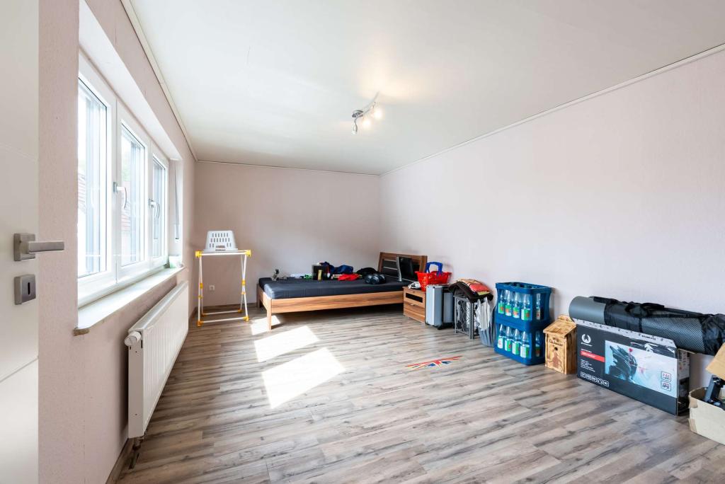 1900742-DeSJkwTviDc6ZvJHaoSGefHL-Bild17.jpg
