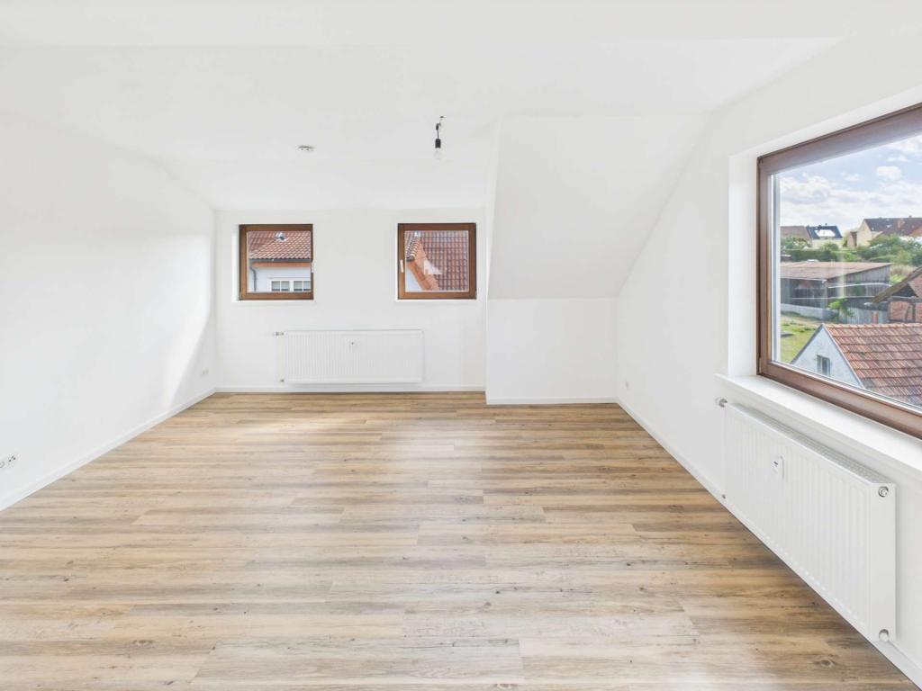 Ideal geschnittene und sanierte Wohnung in zentraler Lage von Wildeck-Obersuhl - Photo 5