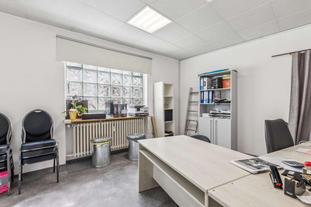 Büro