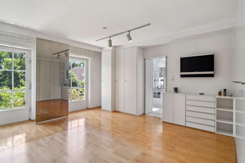 Hauptschlafzimmer (1) OG