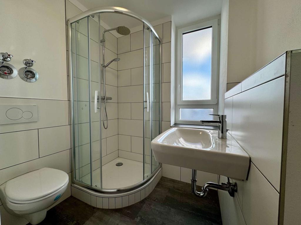 Zentral und ruhig: Sanierte Altbauwohnung mit traumhafter Dachterrasse - Foto 4