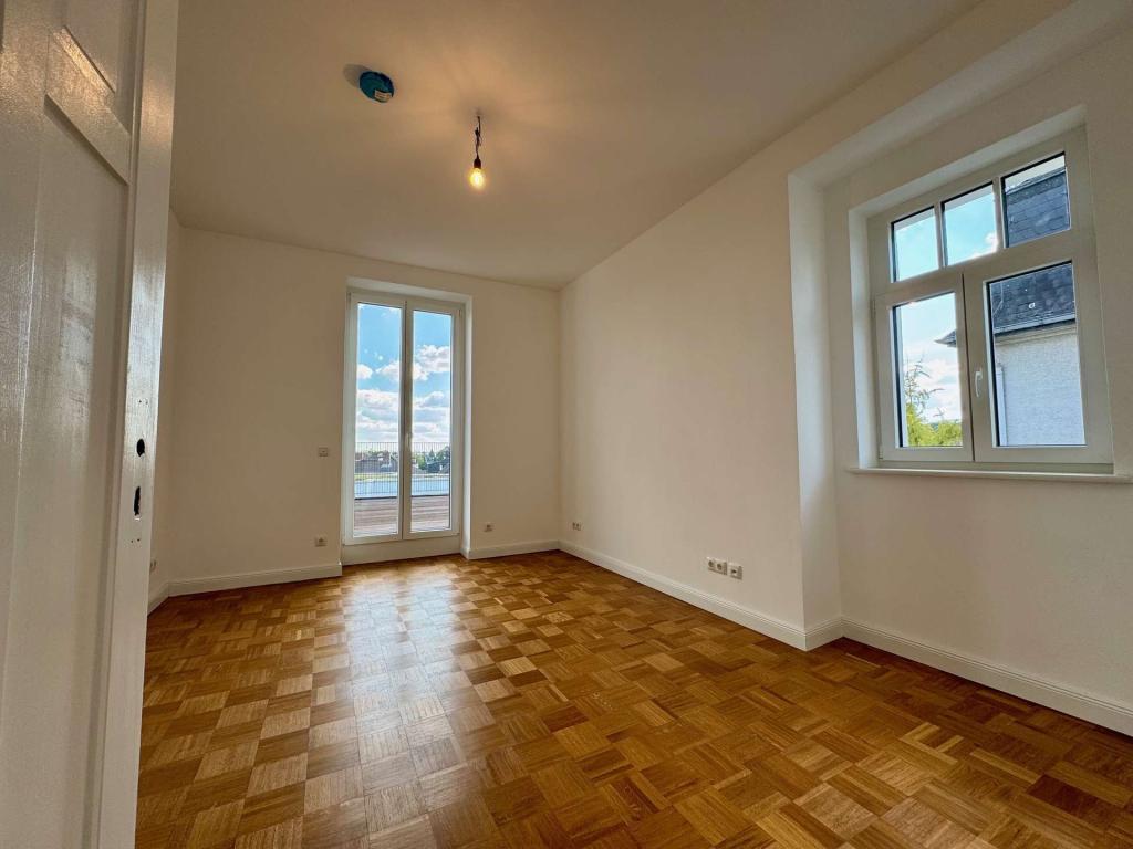 Zentral und ruhig: Sanierte Altbauwohnung mit traumhafter Dachterrasse - Foto 2