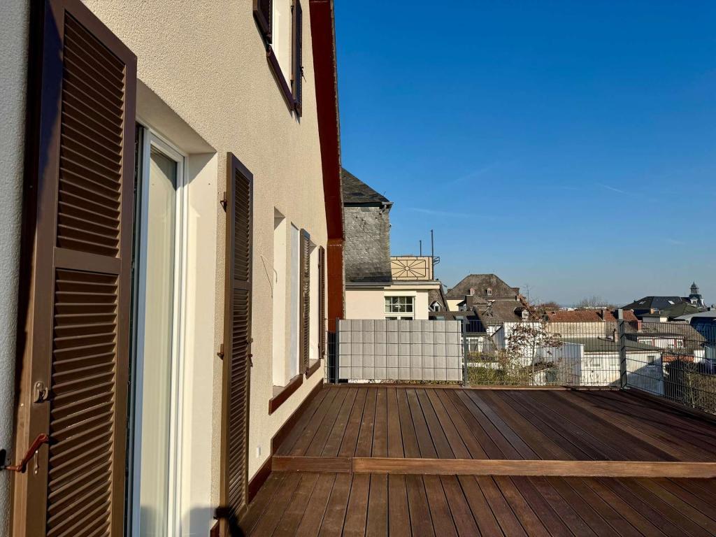 Zentral und ruhig: Sanierte Altbauwohnung mit traumhafter Dachterrasse - Foto 5