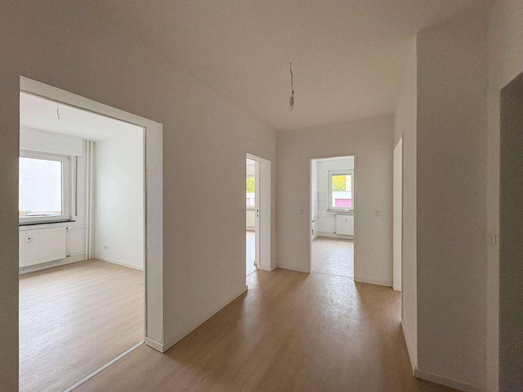Renovierte 3-Zimmer-Wohnung mit praktischer Raumaufteilung in Nidderau-Ostheim - Photo 5