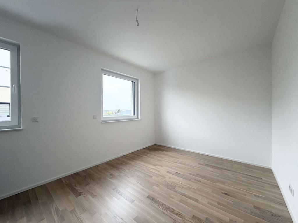 Grün, ruhig und modern – 3-Zimmer-Wohnung mit Balkon und Ausblick - Photo 3