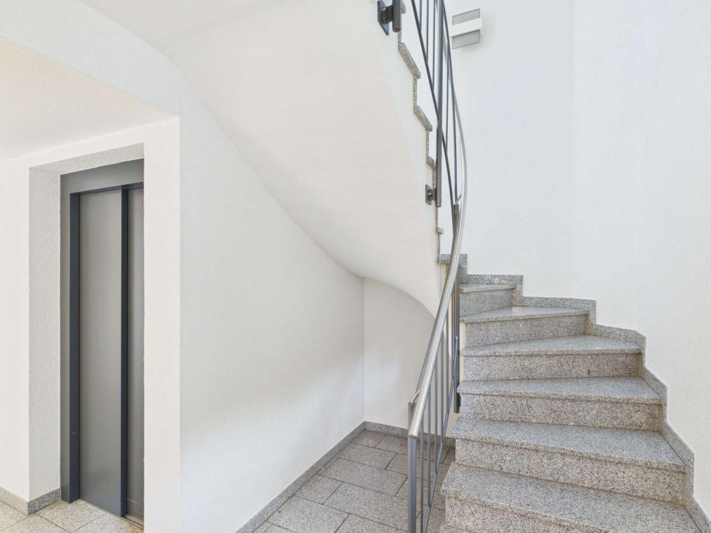 **Großzügige 3-Zimmer-Wohnung mit Balkon, Aufzug & Garage im beliebten Kurviertel von Bad Hersfeld** - Photo 4