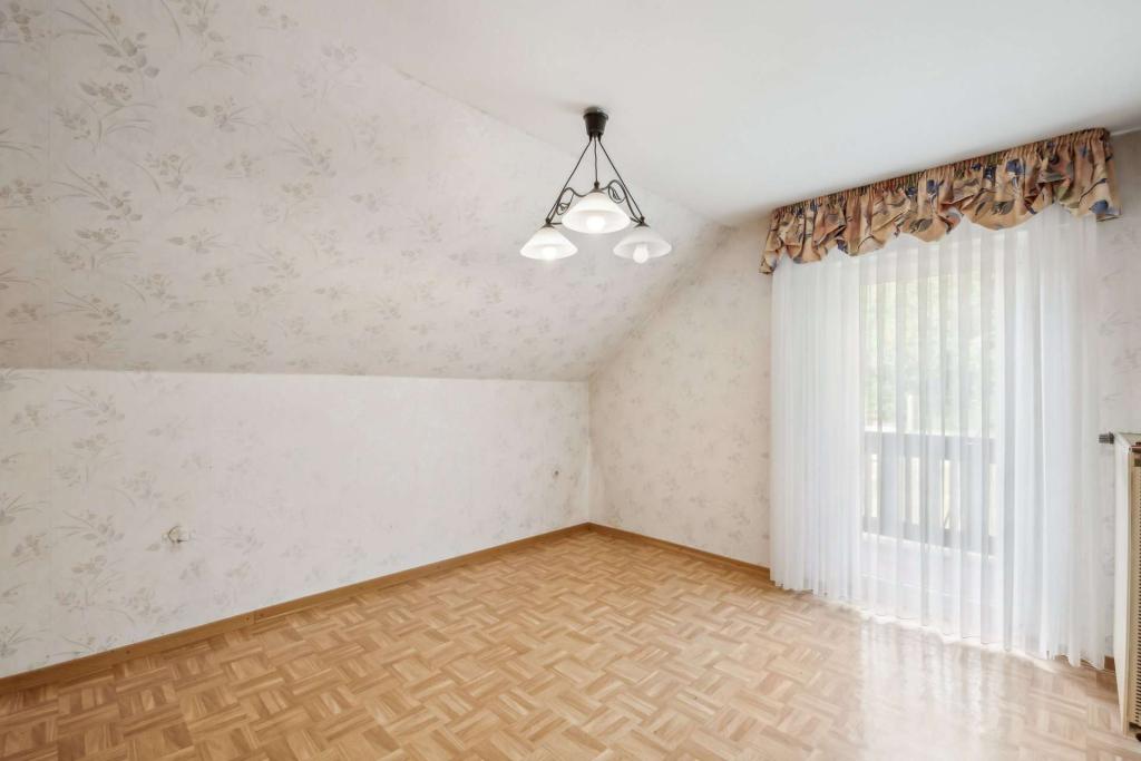 Wohnraum DG