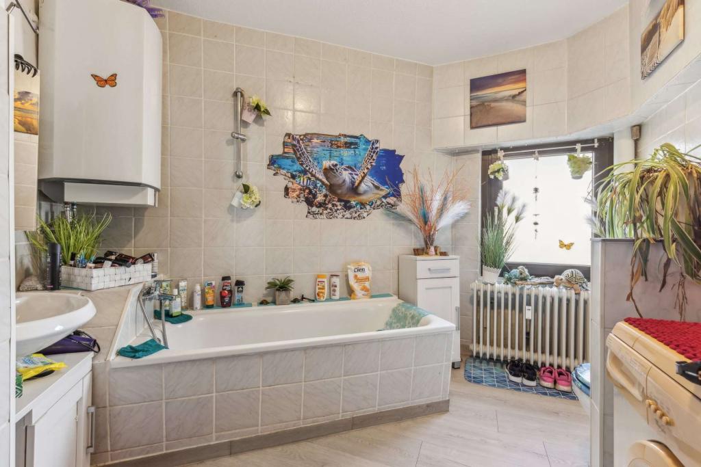 Badezimmer EG