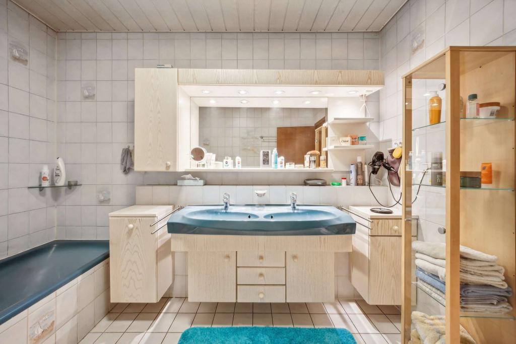 Badezimmer 1