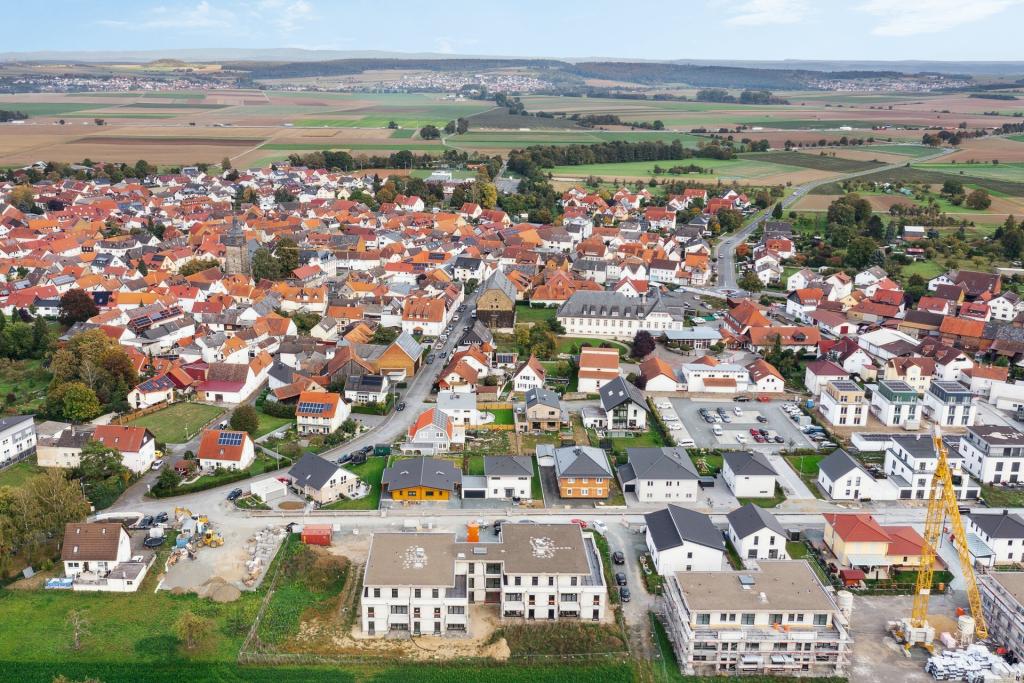 Drohnenansicht Feldrandlage