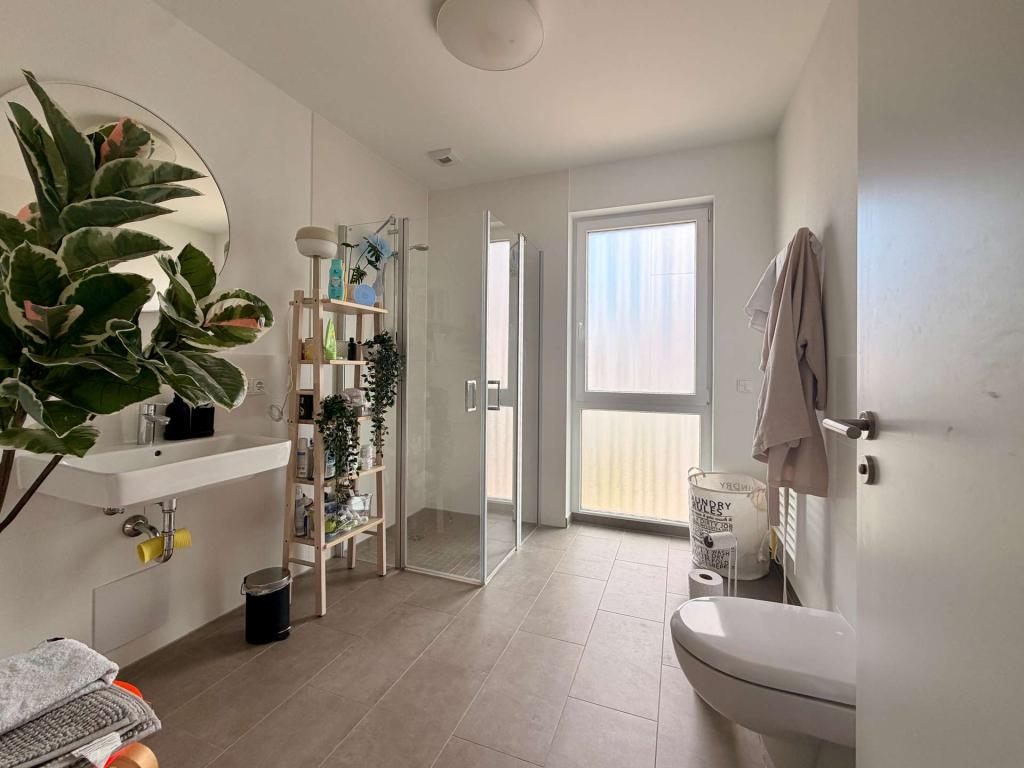 Hochwertige 2-Zimmer-Wohnung mit Aufzug und Einbauküche in Butzbach-Nieder-Weisel - Photo 4