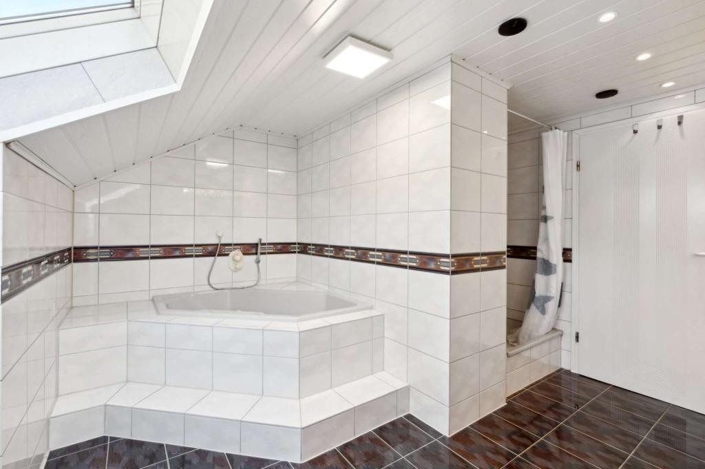 Badezimmer DG