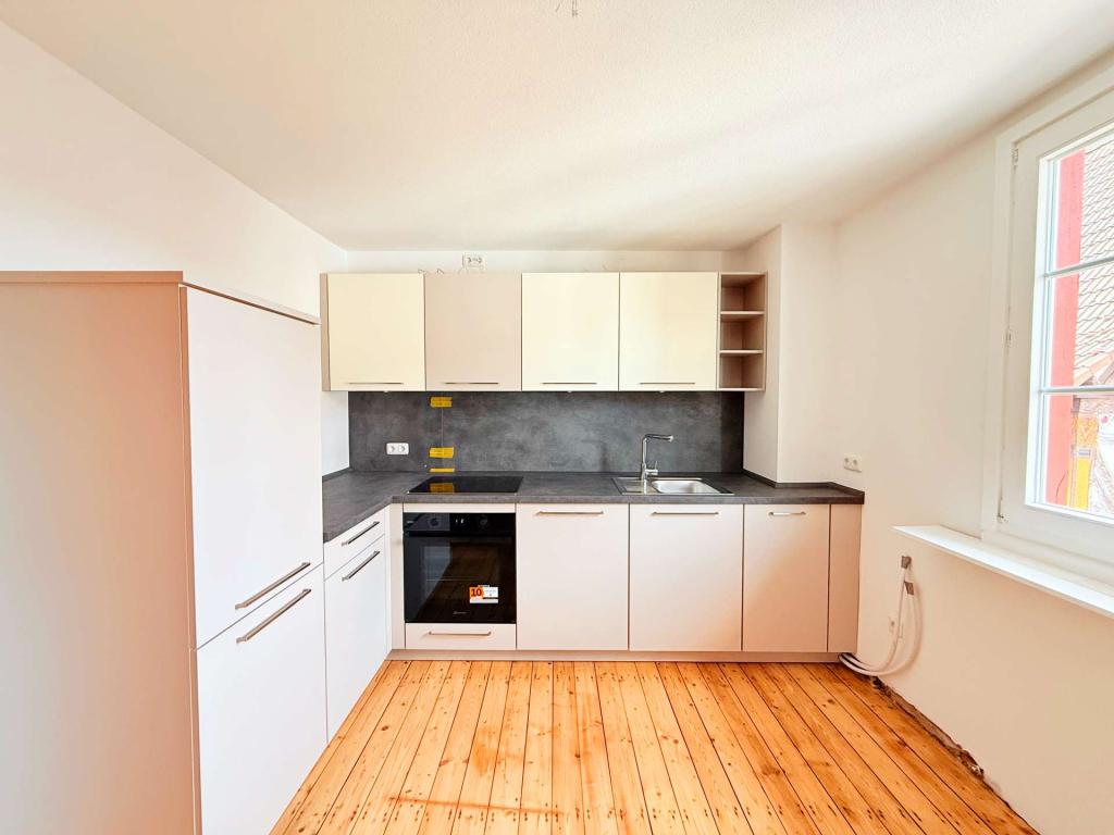 Exklusive 3-Zimmer-Maisonettewohnung im denkmalgeschützten Fachwerkhaus in der Altstadt von Laubach! - Foto 5