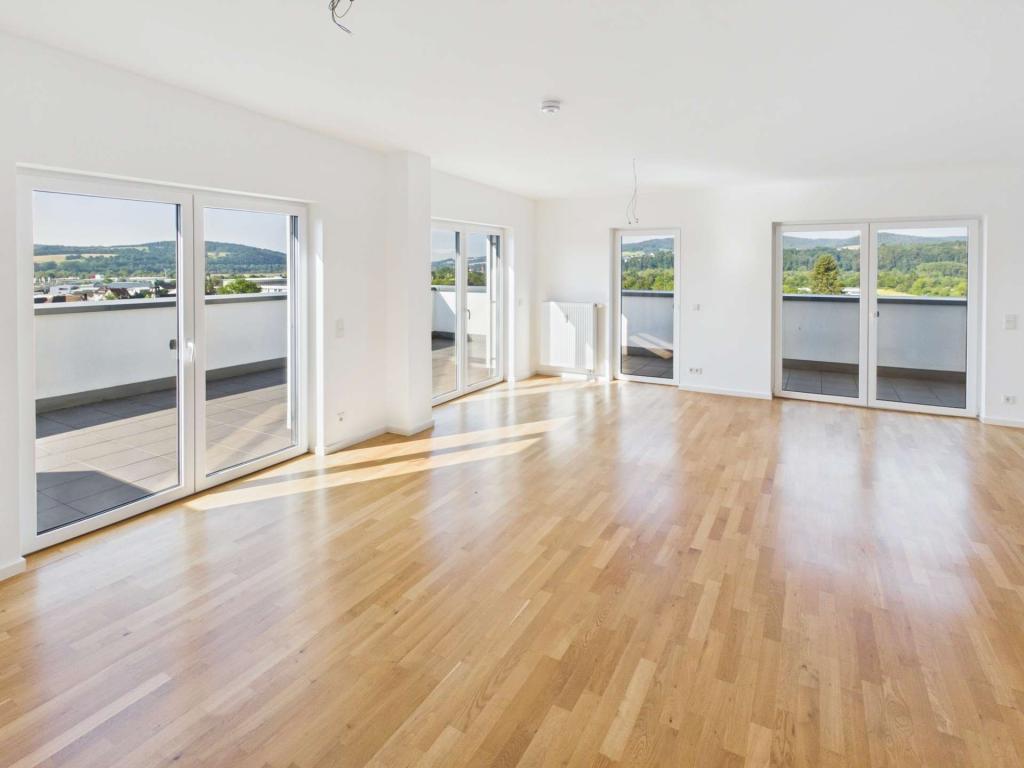 Exklusive Penthousewohnung in Bebra mit großzügigen Balkonflächen und flexiblem Wohnkomfort - Foto 1