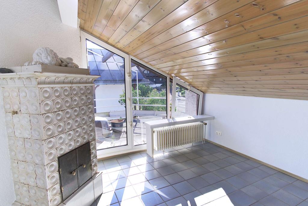 Galerie/Büro mit Balkon