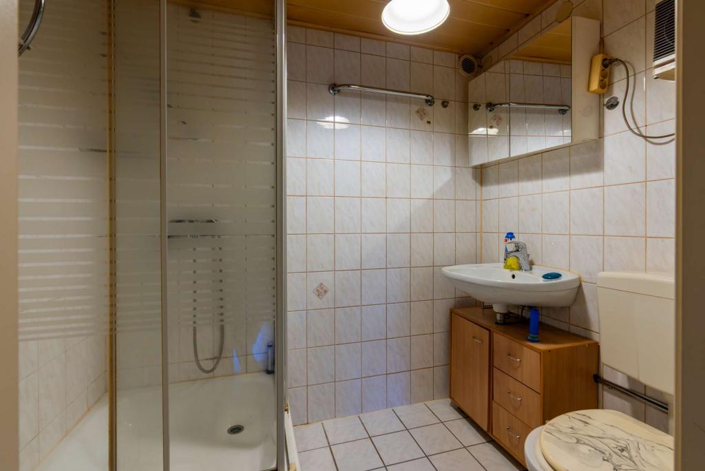 2634843-vB3MCPBT28rduMGjd29V3Jmo-Bild16.jpg