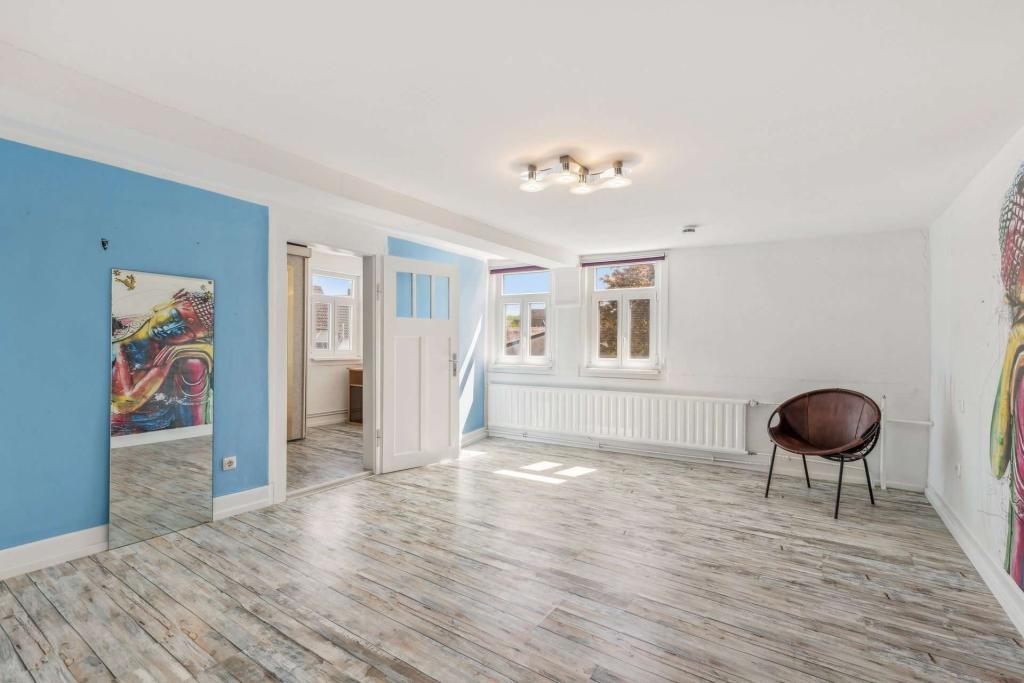 Schlafzimmer_mit_Ankleide_OG