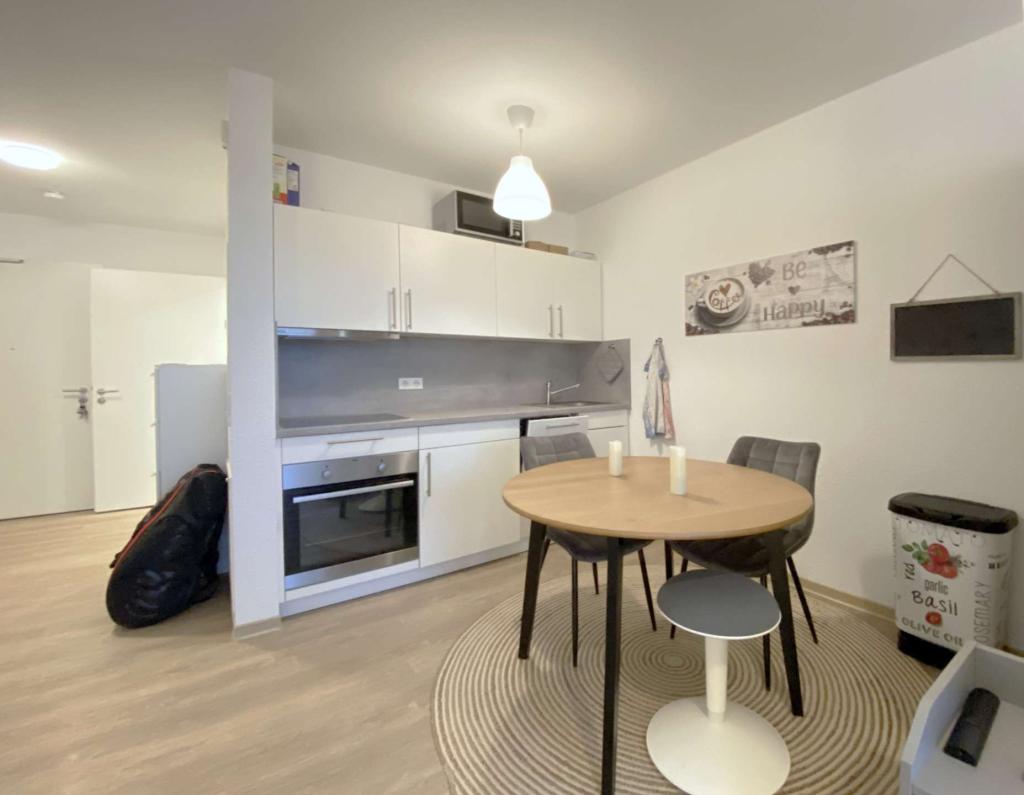 Kompakt und Chic: 1-Zimmer-Apartment mit Balkon am Kugelberg - Foto 1