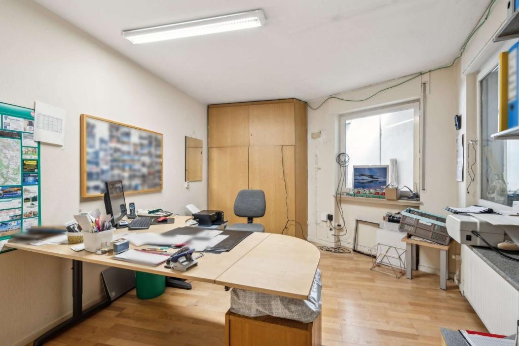 Büro