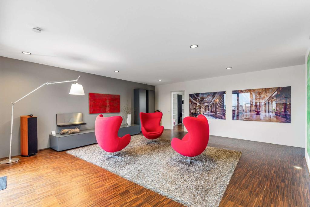 Großzügiges Wohnen am Aliceplatz – Exklusive 3‑Zimmer‑Wohnung mit Panoramaausblick - Photo 1