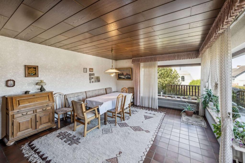 Großzügiges Wohnzimmer