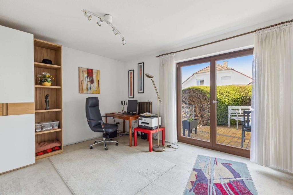 Büro_mit_Terrassenzugang_EG