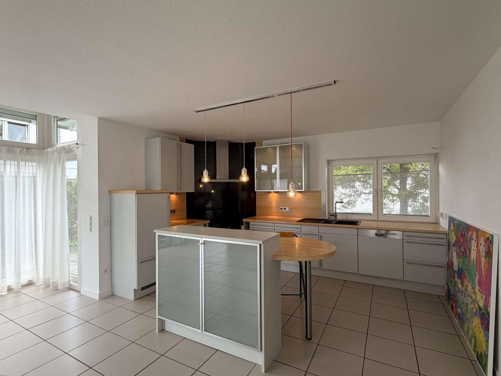 *Zur Miete* Modernes Einfamilienhaus in ruhiger Wohnlage von Heuchelheim an der Lahn - Foto 4