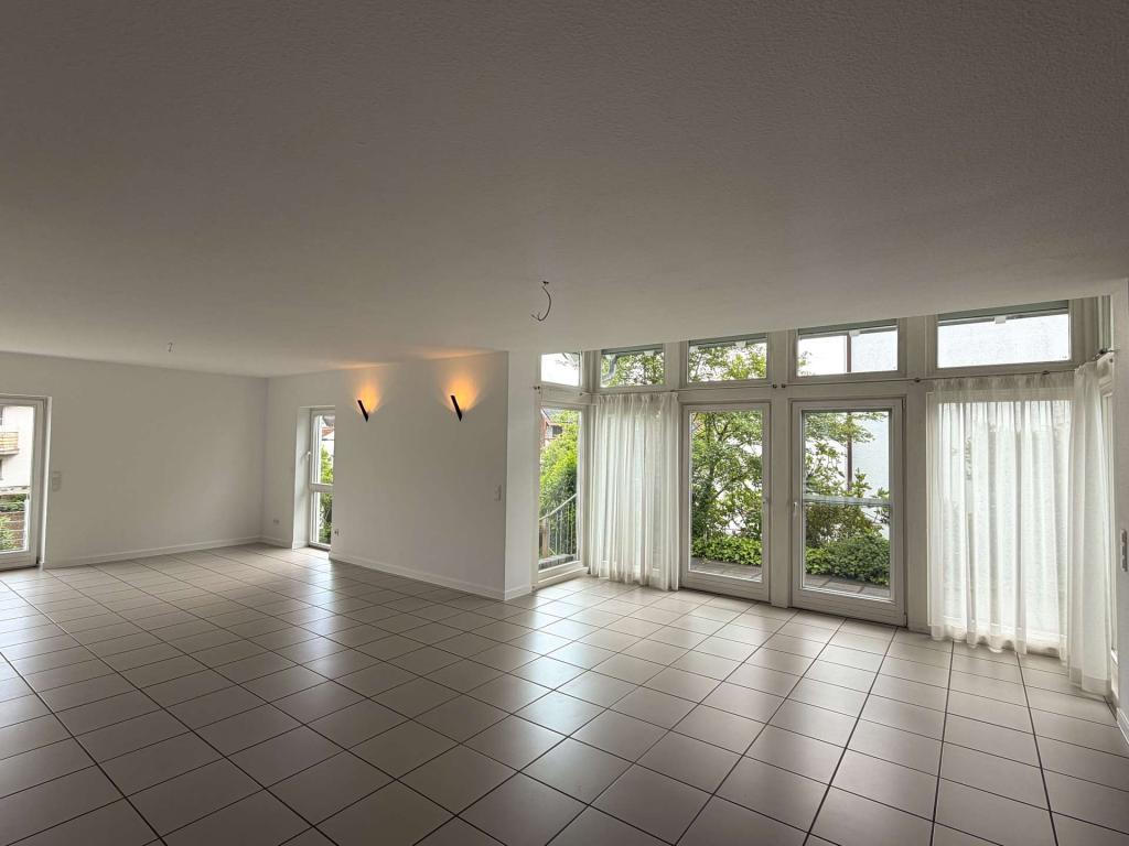 *Zur Miete* Modernes Einfamilienhaus in ruhiger Wohnlage von Heuchelheim an der Lahn - Foto 2
