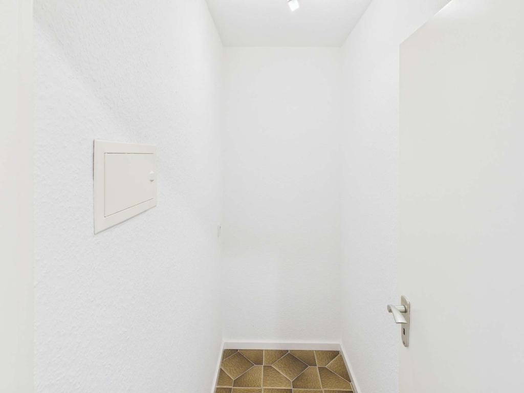 Kompakte 1-Zimmer-Wohnung in zentraler Lage mit Einbauküche in Bad Hersfeld - Photo 5