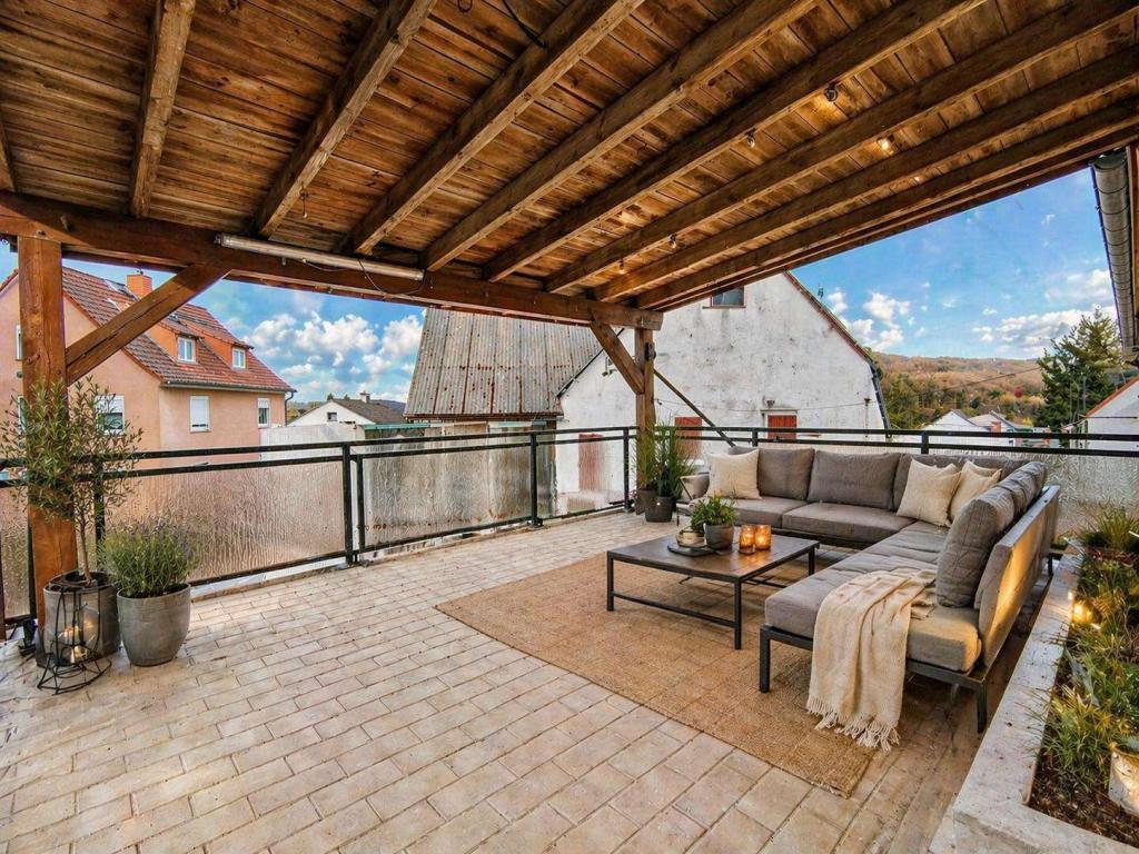 Traumhafte 4-Zimmer-Wohnung mit Terrasse - Foto 4