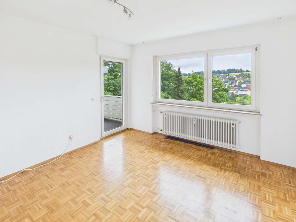 Großzügige 3-Zimmer-Wohnung mit Balkon und Einbauküche in Bad Hersfeld - Foto 1