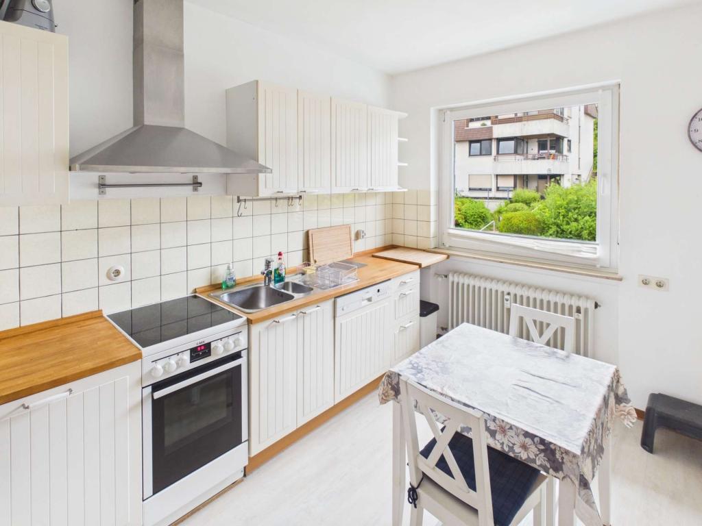 Großzügige 3-Zimmer-Wohnung mit Balkon und Einbauküche in Bad Hersfeld - Foto 5