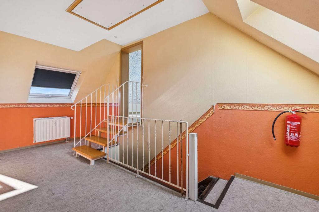 Treppenhaus 2.OG 