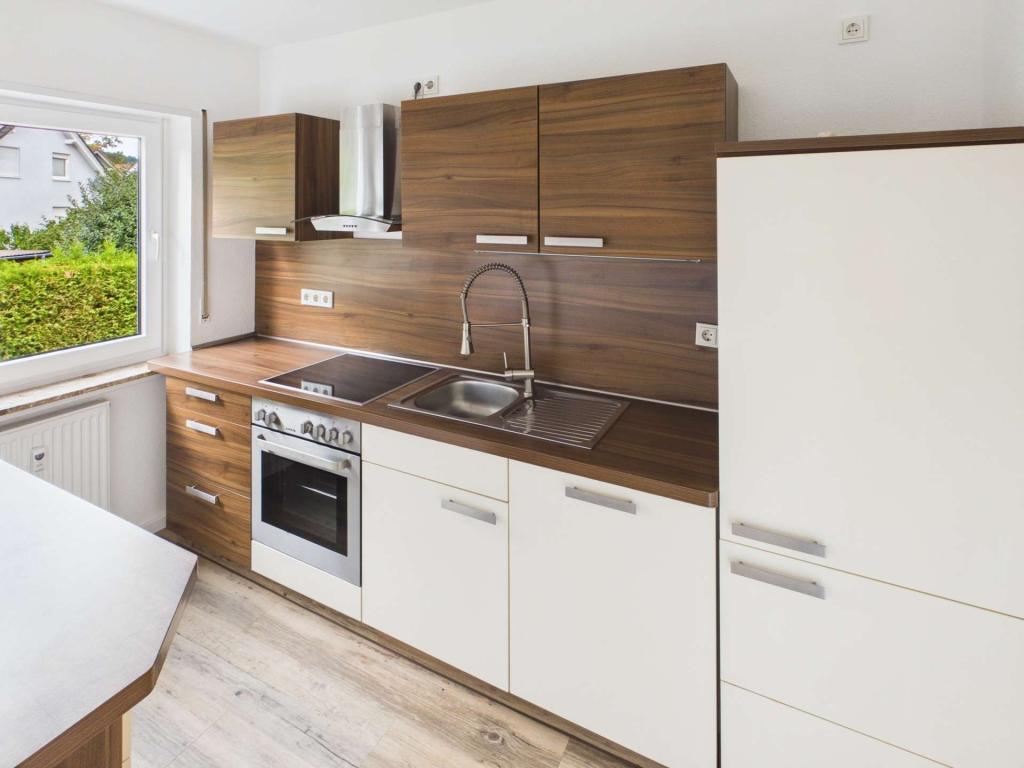 Helle 5-Zimmerwohnung in ruhiger Lage von Rotenburg an der Fulda - Foto 4