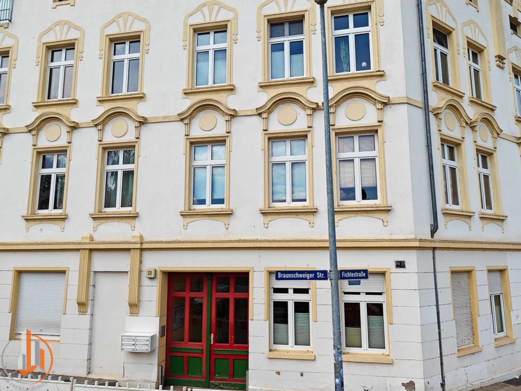 Hausansicht von vorn
