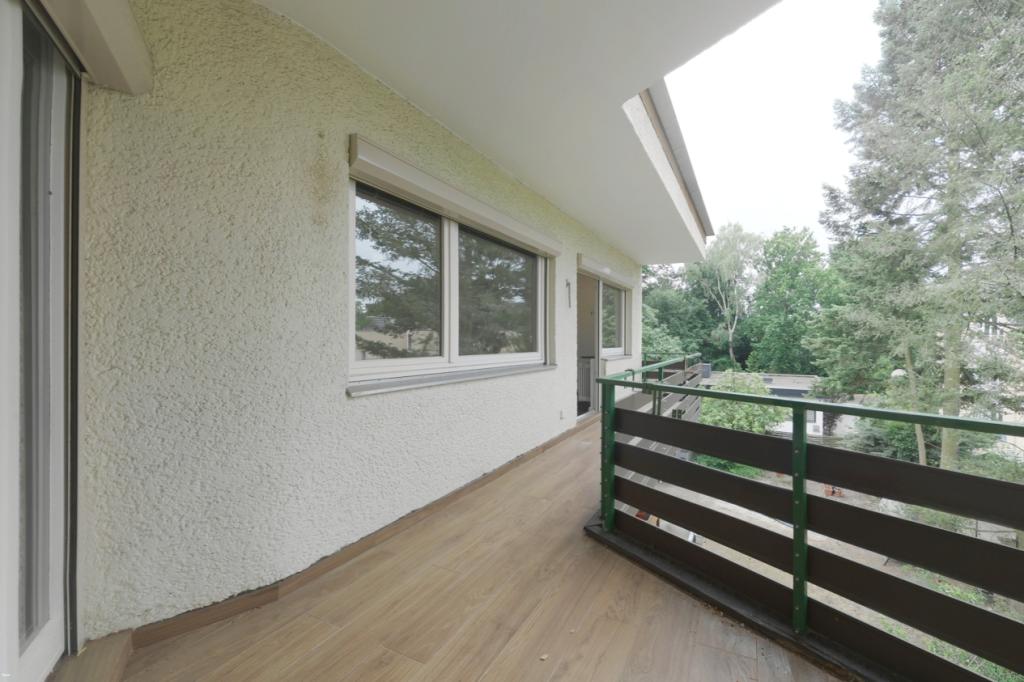 Balkon mit Blick ins Grüne