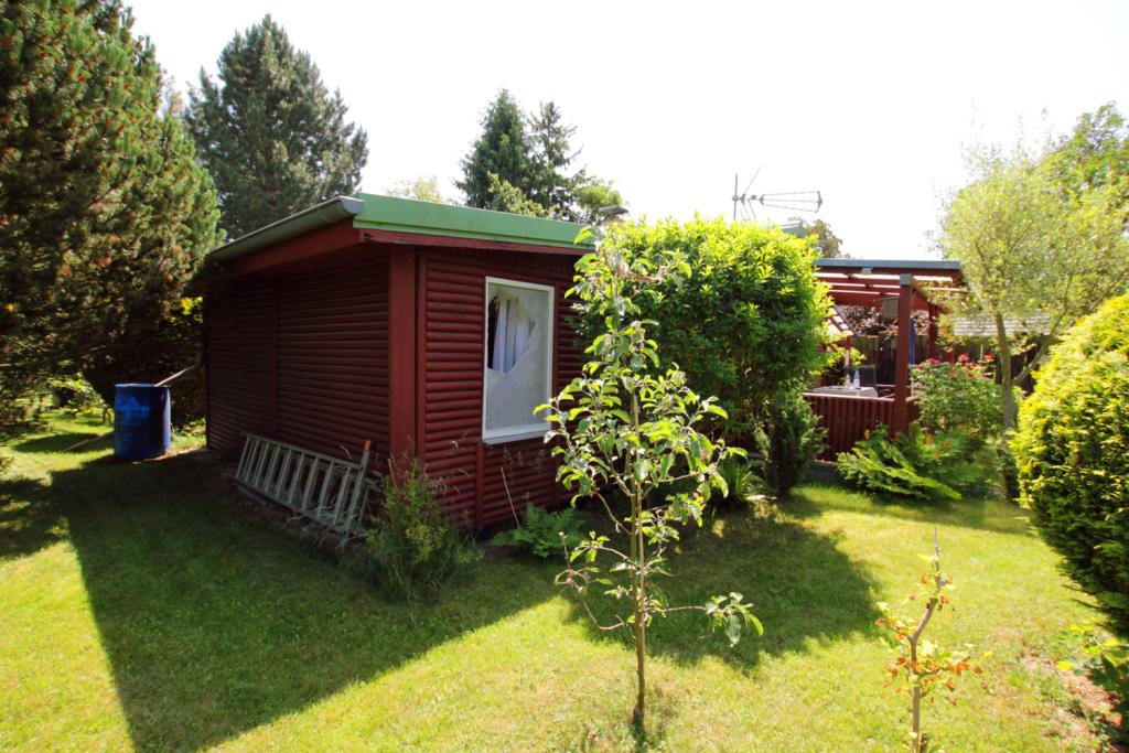 Bungalow (mit Anbau)