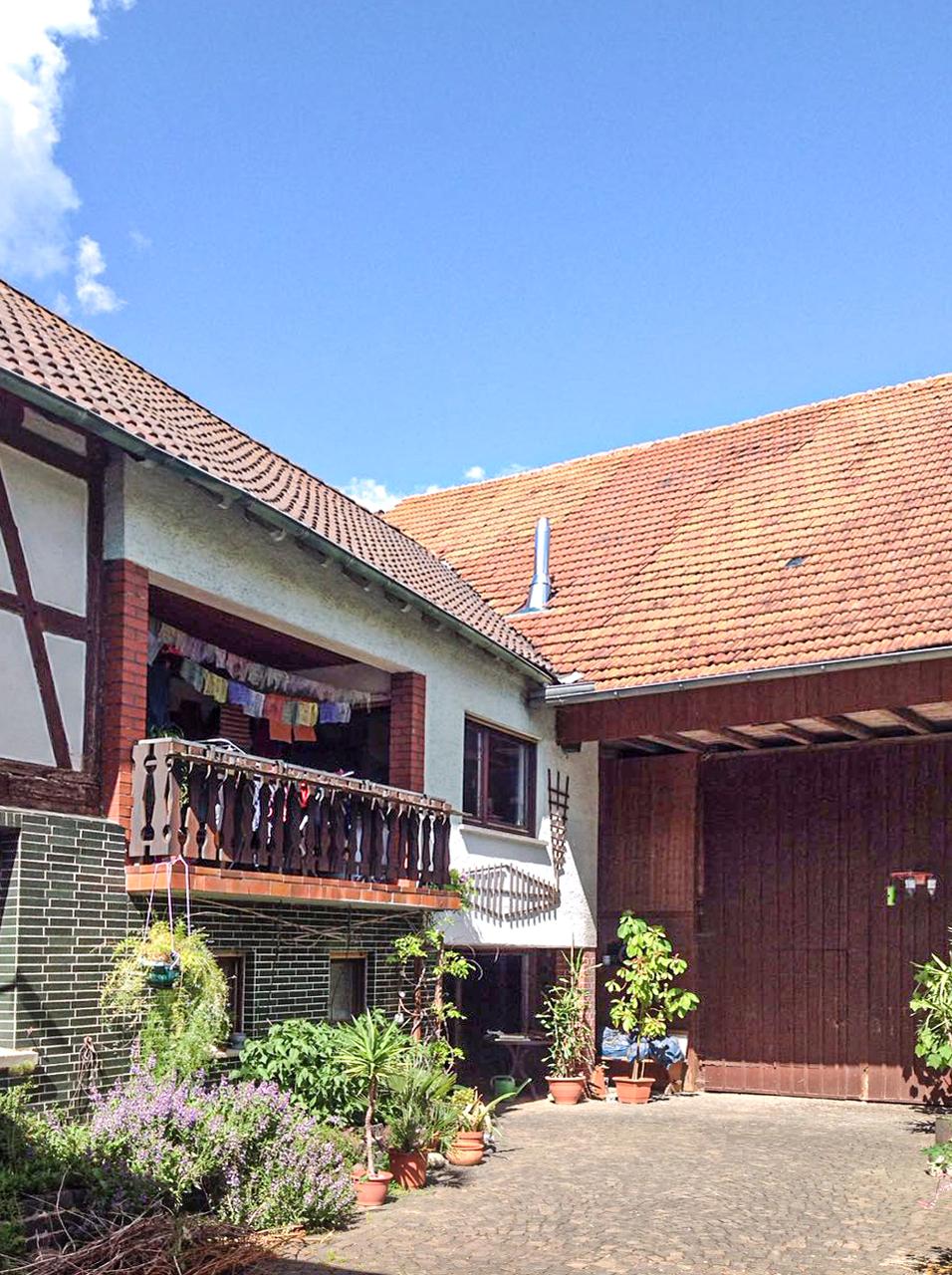 Hoffläche, Scheune