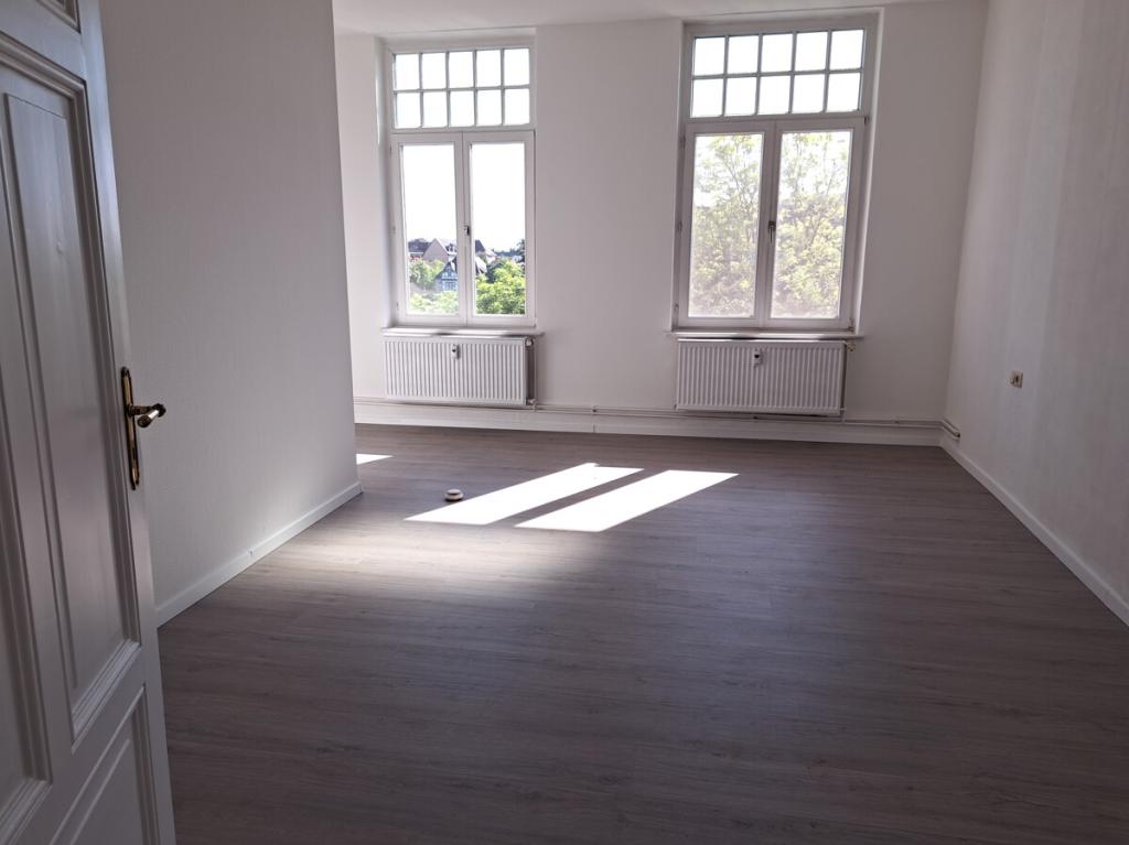 2 Zimmer Wohnung in einer charmanten Altbau Stadtvilla - Foto 1