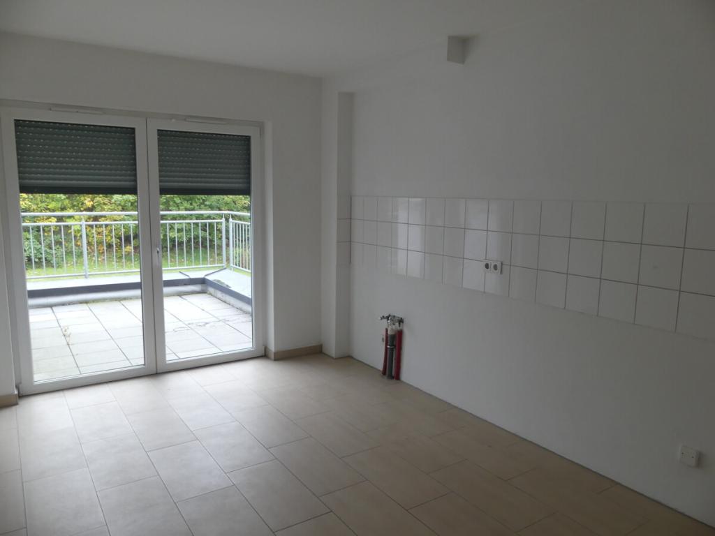 Helle 3 Zimmer Wohnung - Photo 2