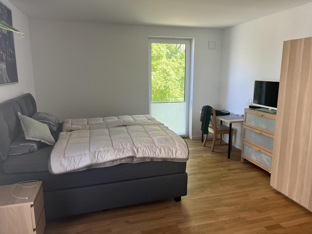 Helle und große 4-Zimmer-Wohnung mit Loggia in der Stadtparkallee-Langenhagen - Photo 4