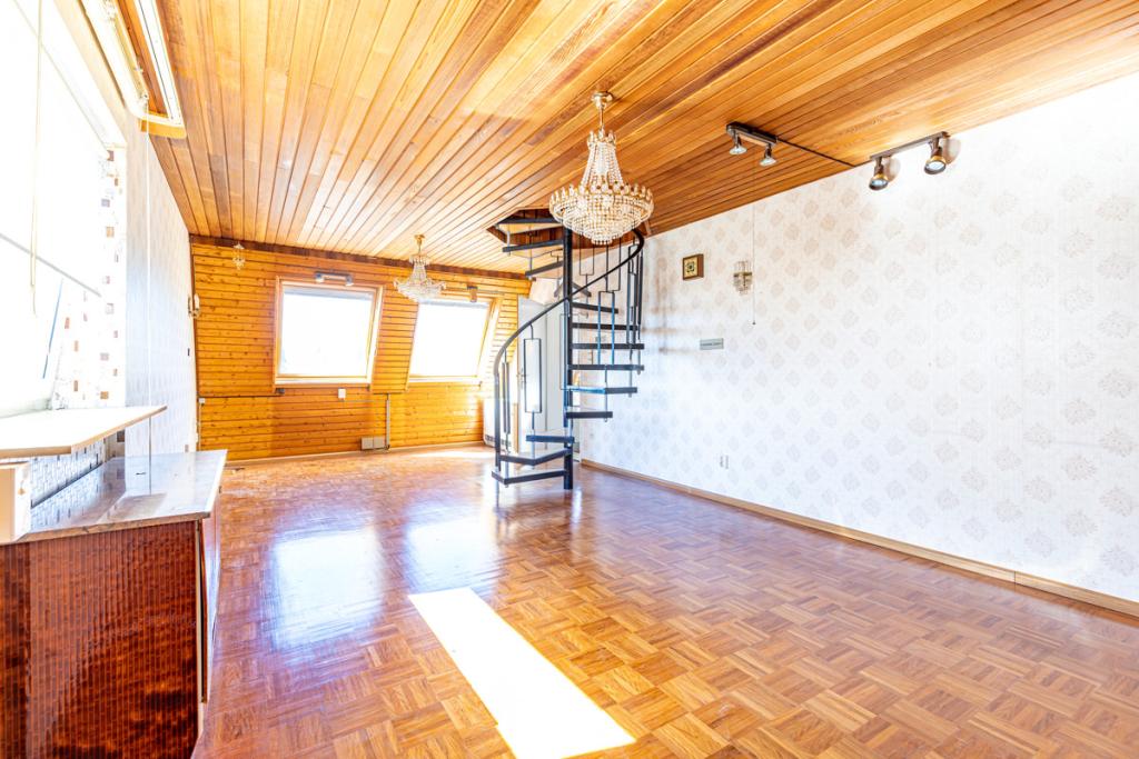 Wohnzimmer OG