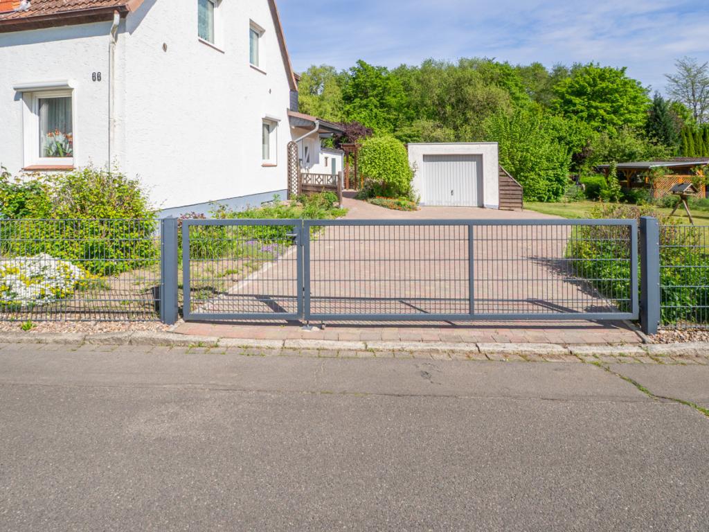 Einfahrt