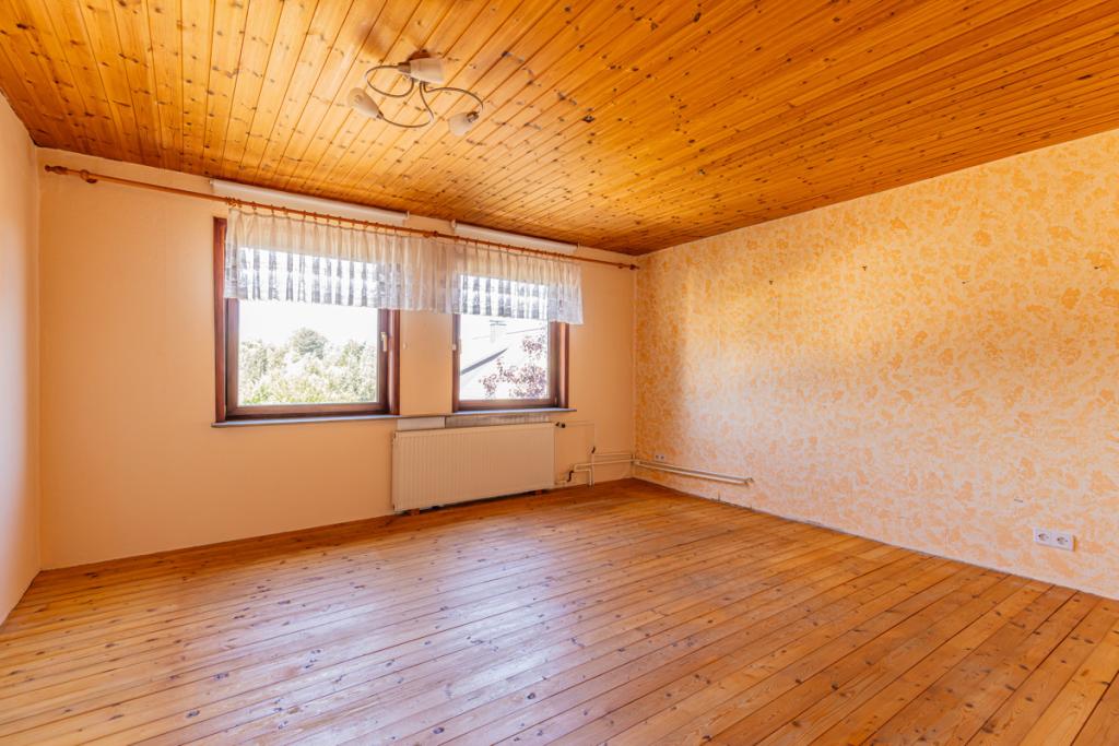 Schlafzimmer DG